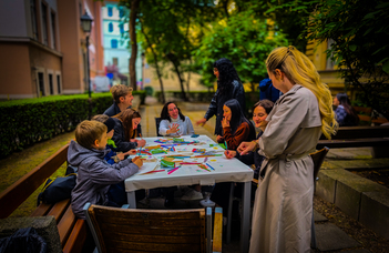 International Students Put Trefort Garden on the Budapest100 Map
